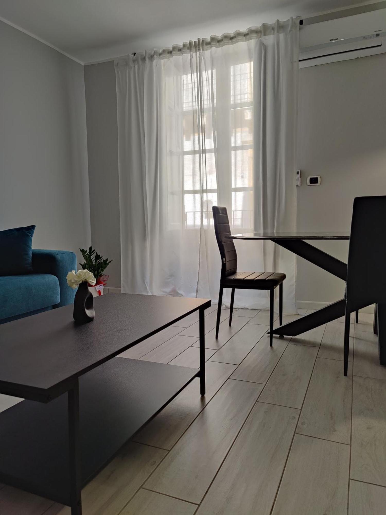 Delph'S House Apartman Catania-Fontanarossai nemzetközi repülőtér Kültér fotó